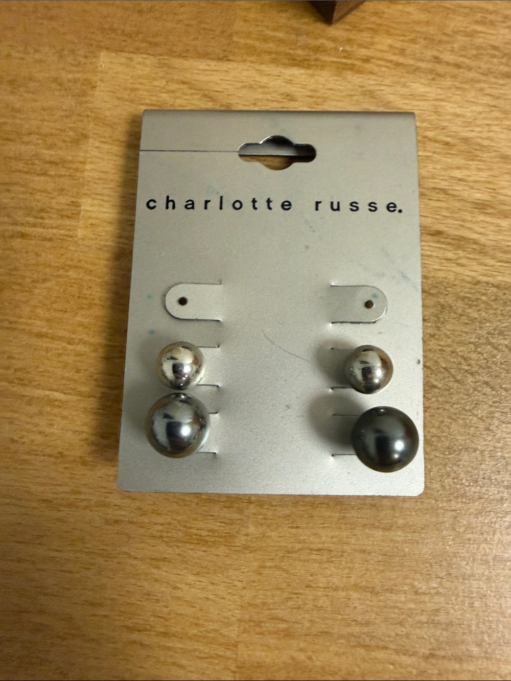 Silver tone graduated ball set of 2 earrings